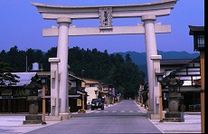 熊野大社参道